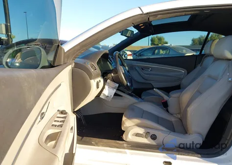 2007 Volkswagen Eos 3.2L из США, поврежденный, VIN WVWDB71F77V034795